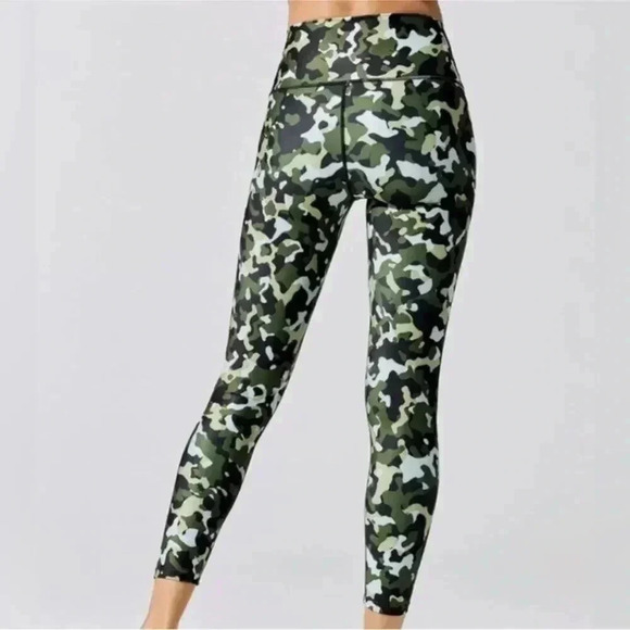 Carbon38 Refreshing Camo Printed High Rise 7/8 Legging NWT XXS - Picture 2 of 6